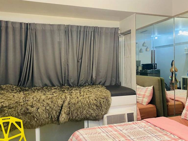 Holiday apartment with pool in Taguig