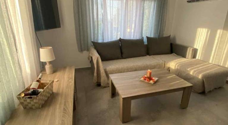 Beautiful apartment with terrace & yard | Beach nearby | Good for workation | Dogs allowed — photo 2