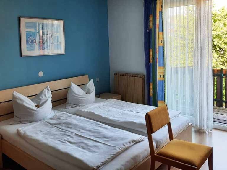 Ferienwohnung in Weyregg am Attersee, Gemeinde Weyregg am Attersee für max. 4 Personen Ferienwohnung in Weyregg am Attersee, Gemeinde Weyregg am Attersee für max. 4 Personen
