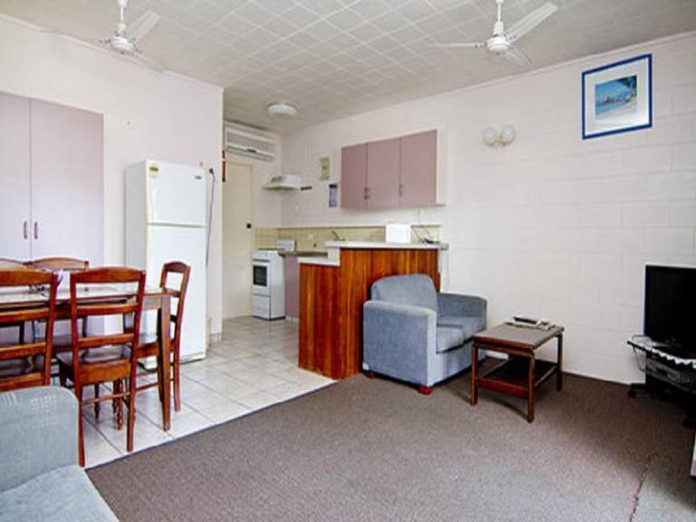 Serviced apartment Bowen