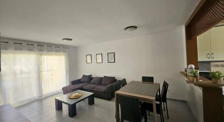 Holiday apartment with pool — photo 3