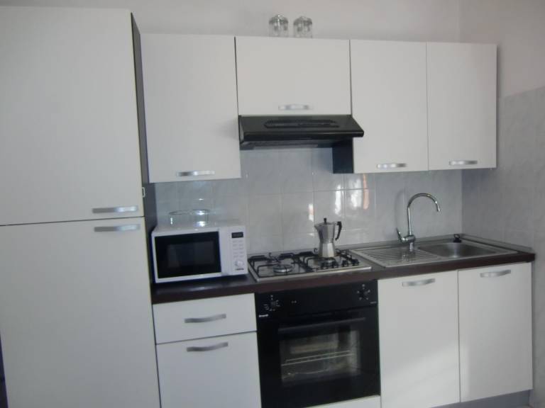Rental apartment with garden & barbeque | Mountain view — photo 2