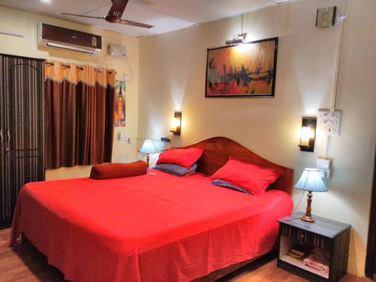 Bungalow Nayagaon