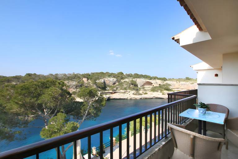 Apartment | Sea view — photo 2