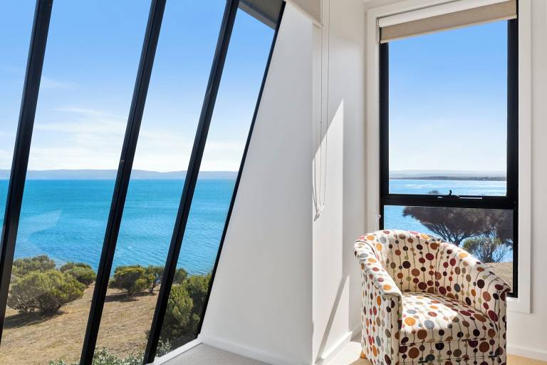 House Coles Bay