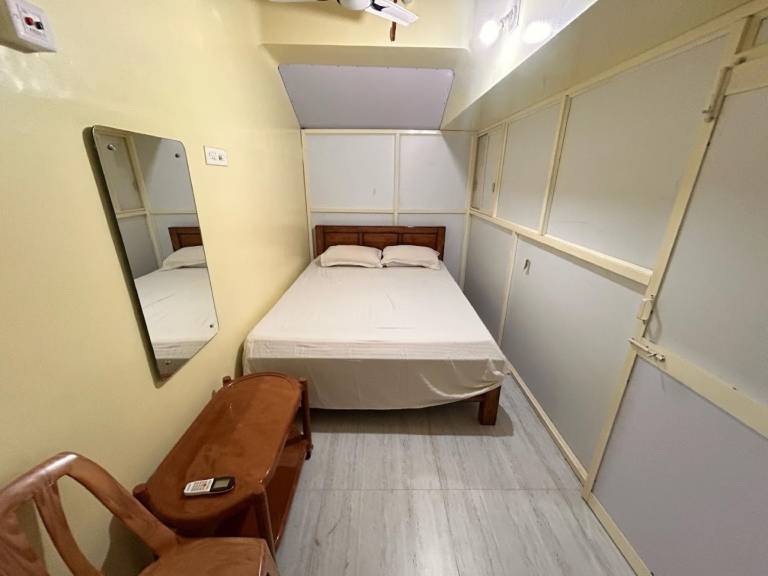 Goroomgo Anand Atithi Bhawan Puri in Puri