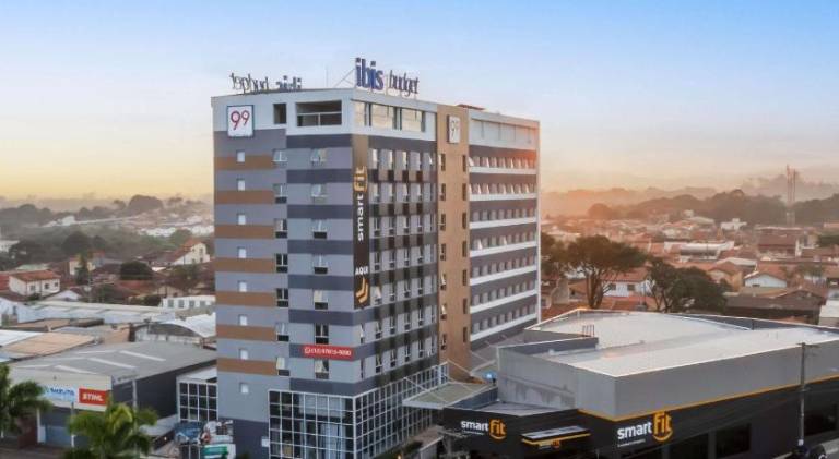ibis budget Pindamonhangaba