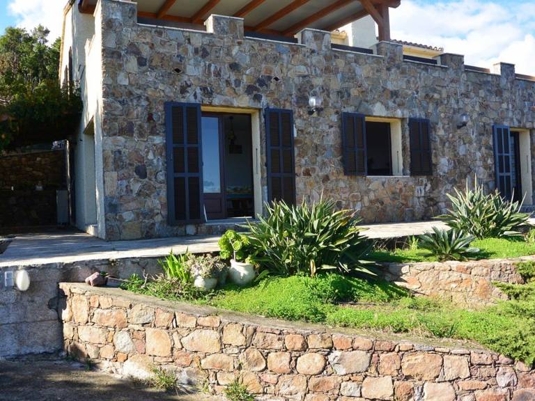 House with 3 rooms for 6 persons — photo 2