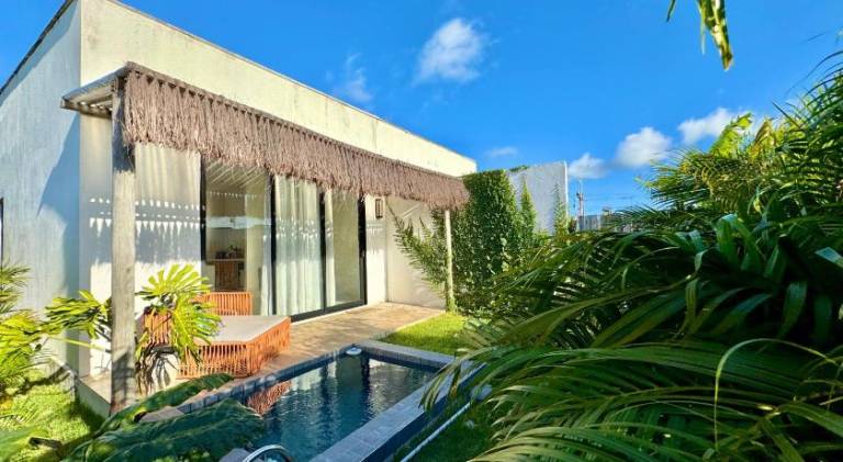 Pleasant villa with hot tub & pool | Pet-friendly — photo 5