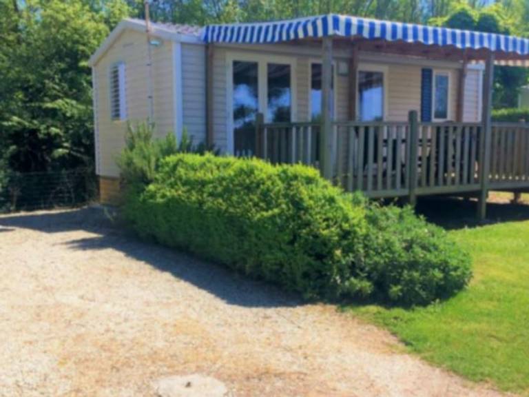 Charming mobile home with terrace & heated pool | Pets are welcome — photo 4