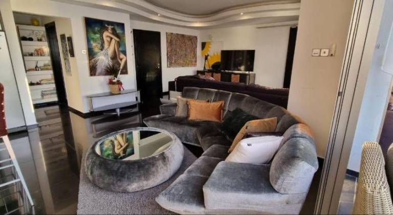 The View Beach Penthouse — photo 2