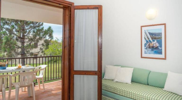 Rental apartment with 2 rooms for 5 persons — photo 3