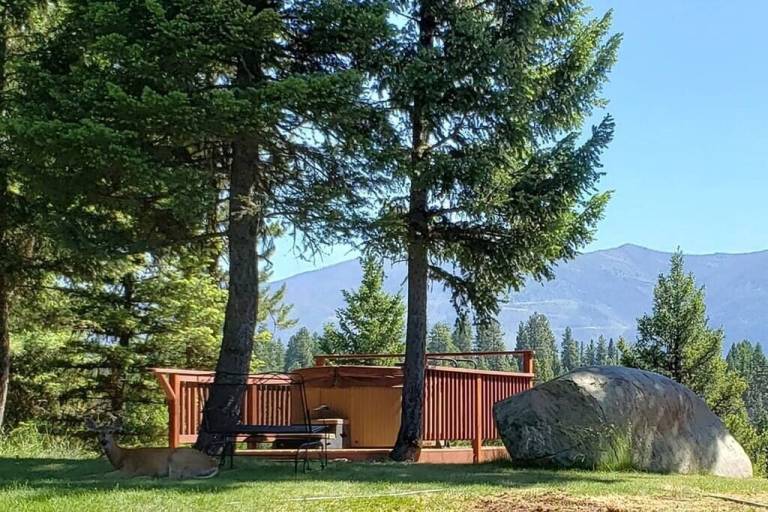 Seeley Lake Vacation Rentals from 84 HomeToGo