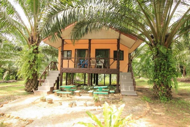 Resort  Khlong Sok