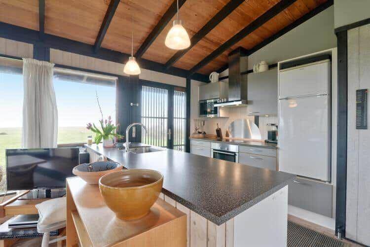 Vacation home with BBQ | Sea view — photo 5