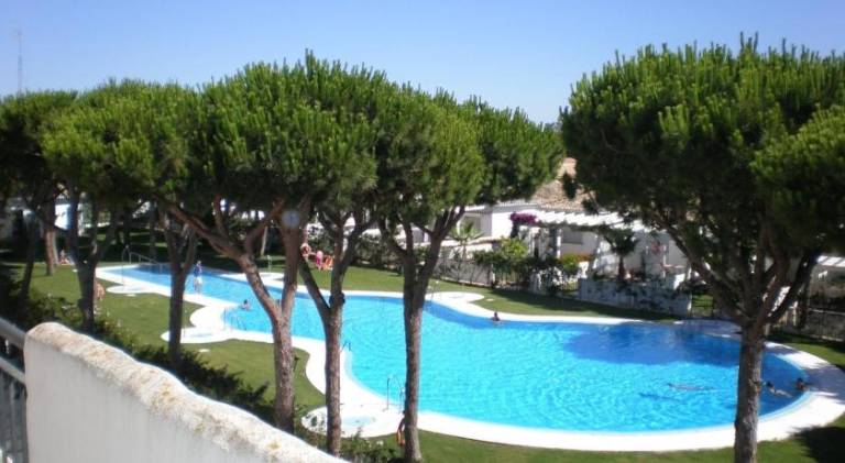 Rental apartment with pool | Close to the beach | Dogs allowed in Chiclana de la Frontera