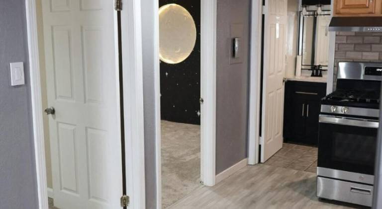 Rental apartment with patio & garden — photo 2
