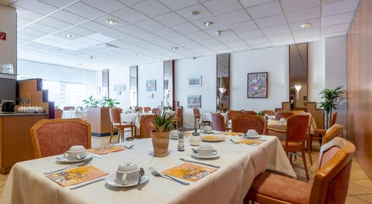 Trip Inn Hotel Airport Russelsheim — photo 4