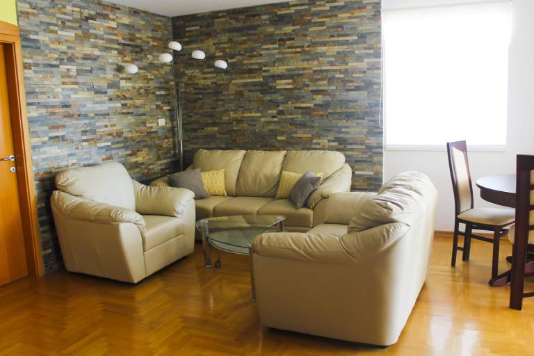 Holiday apartment with patio | Pets allowed — photo 2