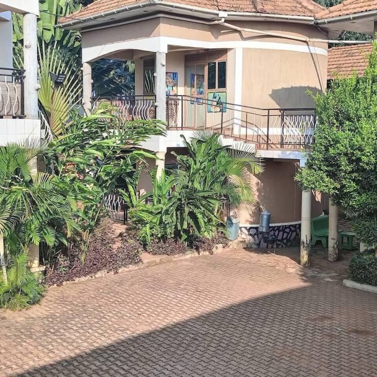 Accommodation  Jinja