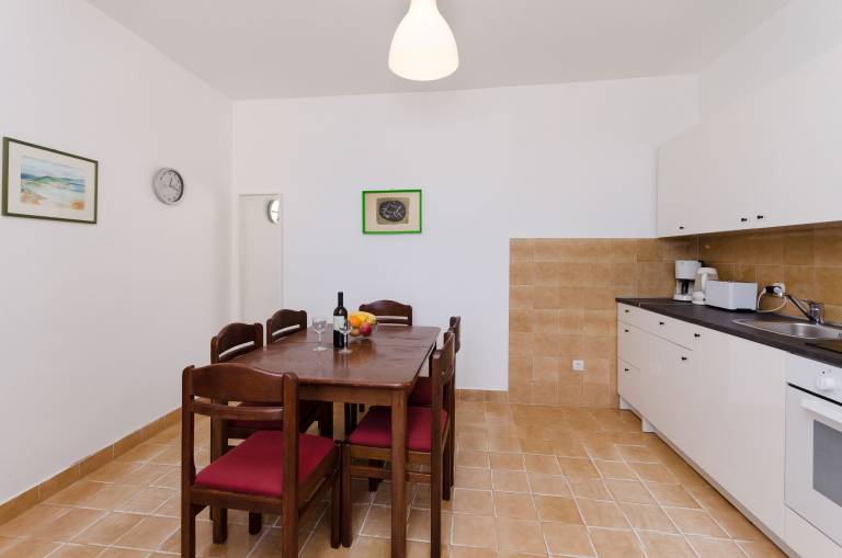 Fully equipped apartment with grill | Sea view | Close to the beach | Dogs allowed — photo 5