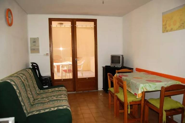 Holiday apartment with 1 room for 4 persons in Leucate