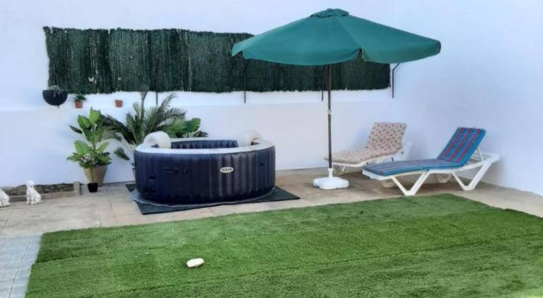 Fully equipped pleasant vacation home with garden, patio & BBQ | Perfect for remote work | Pets are welcome in Olhao