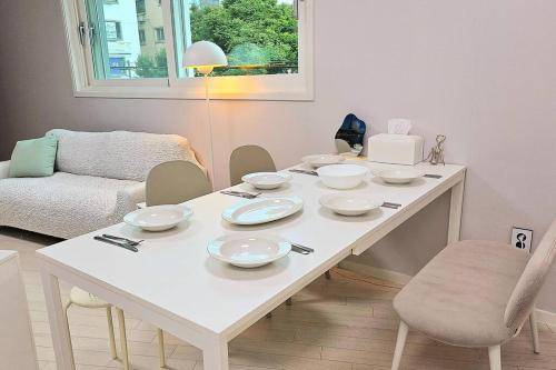 Apartment  Maetan-dong