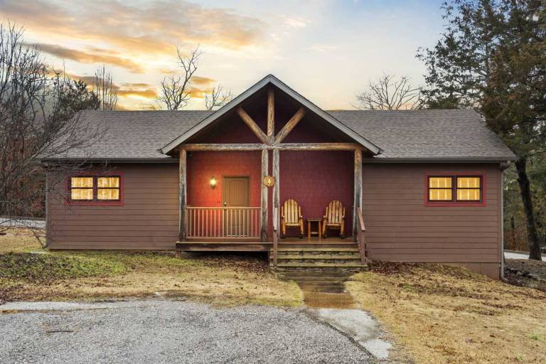 House Oliver Township