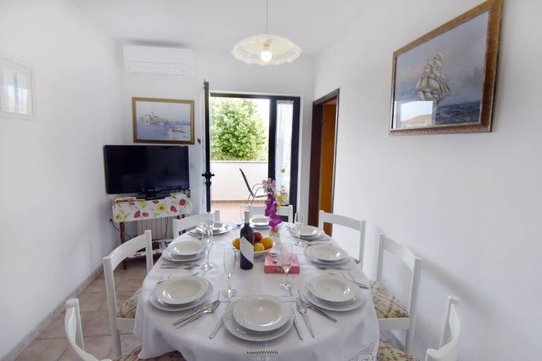 Holiday apartment with BBQ — photo 3