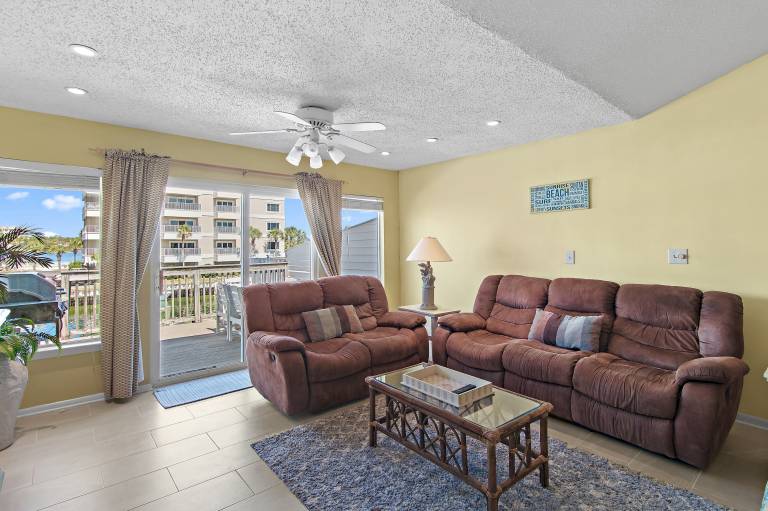 Sand Dollar Place on Holiday Isle — photo 3
