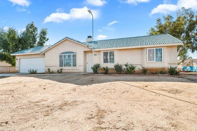 House Hesperia