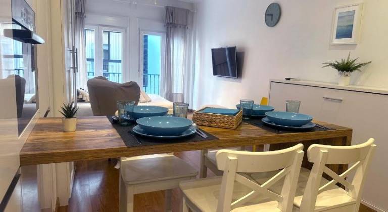 Fully equipped apartment | Near Alcazaba of Málaga | Pets allowed — photo 2