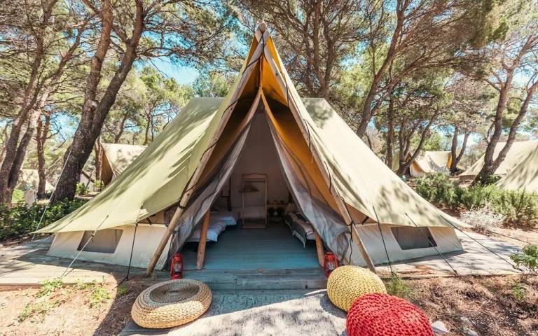 Mobilheim in Zlarin , Kroatien für max. 4 Personen