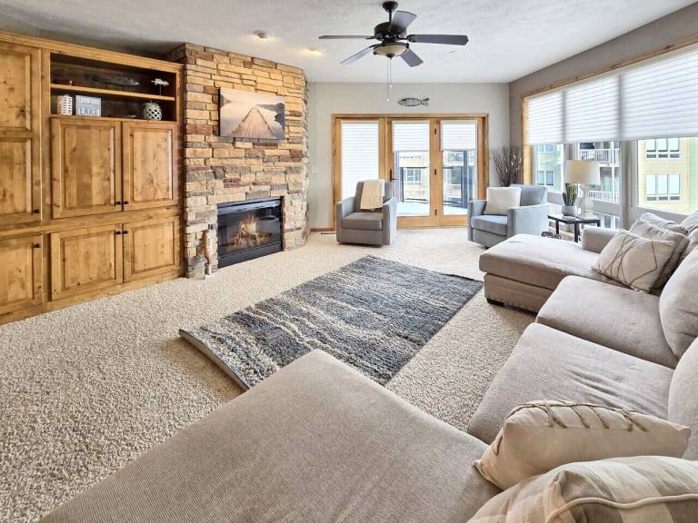 Condo  Okoboji