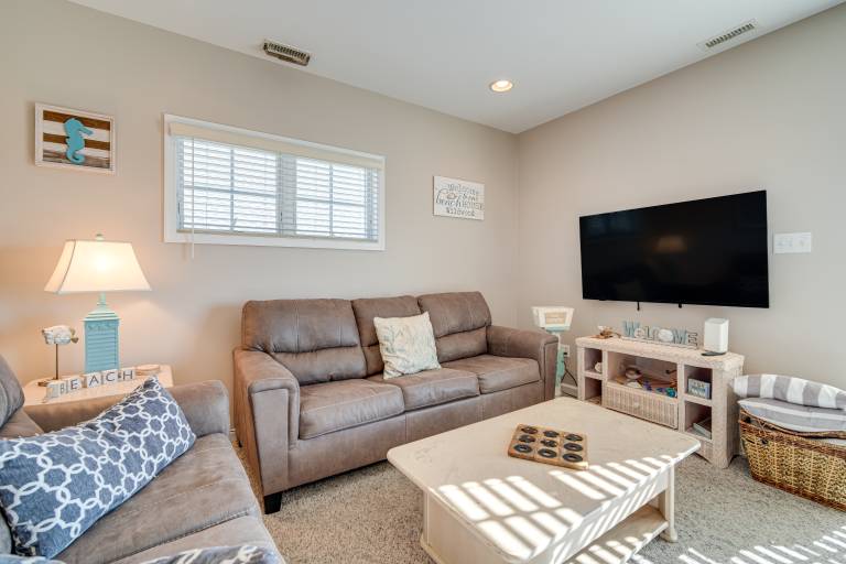 2 Blocks to Beach Cozy Retreat in Wildwood