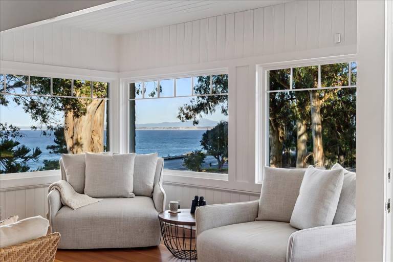 3987 Lovers Point Whitewater Cottage — photo 2