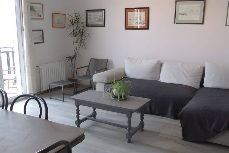 Holiday Home 'Bellevue' with Sea View, Private Terrace and Wi-Fi — photo 4