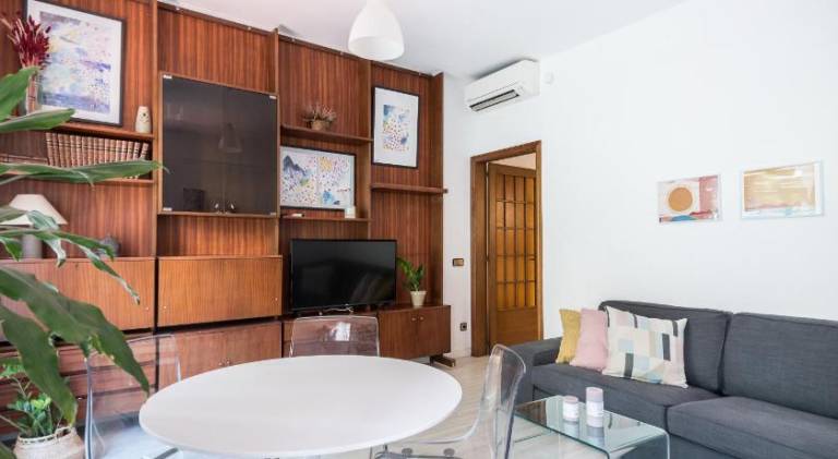 Holiday apartment | Near Magic Fountain of Montjuïc — photo 2