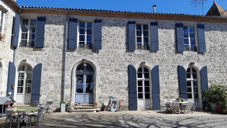 Bed and breakfast  Lacépède