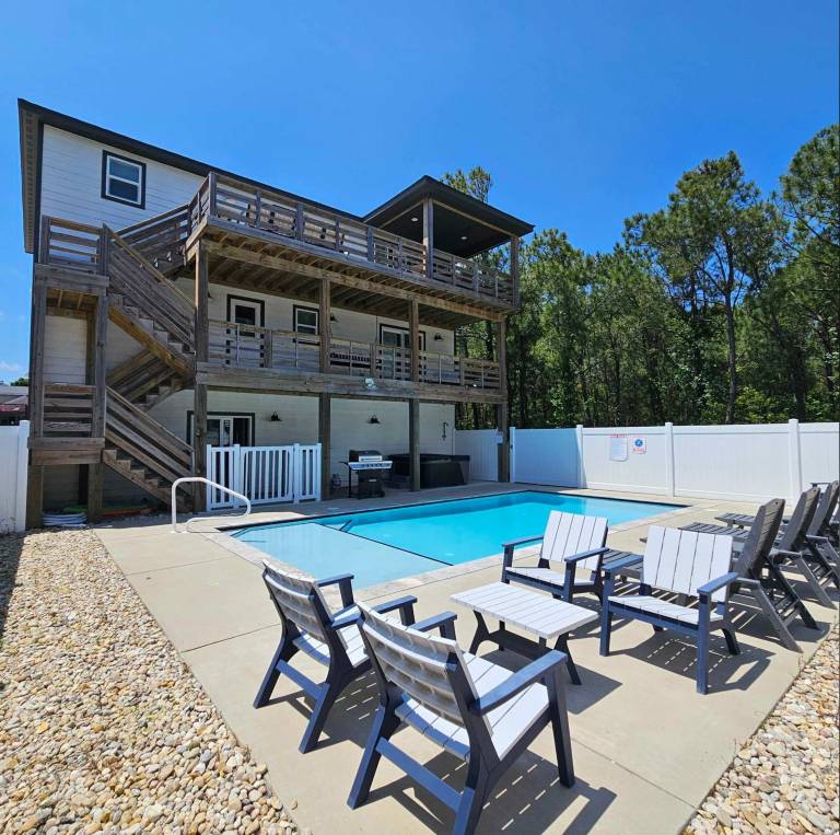 Family-oriented wonderful vacation home with garden, fast internet & barbecue | Sea view | Beach nearby | Pet-friendly — photo 2