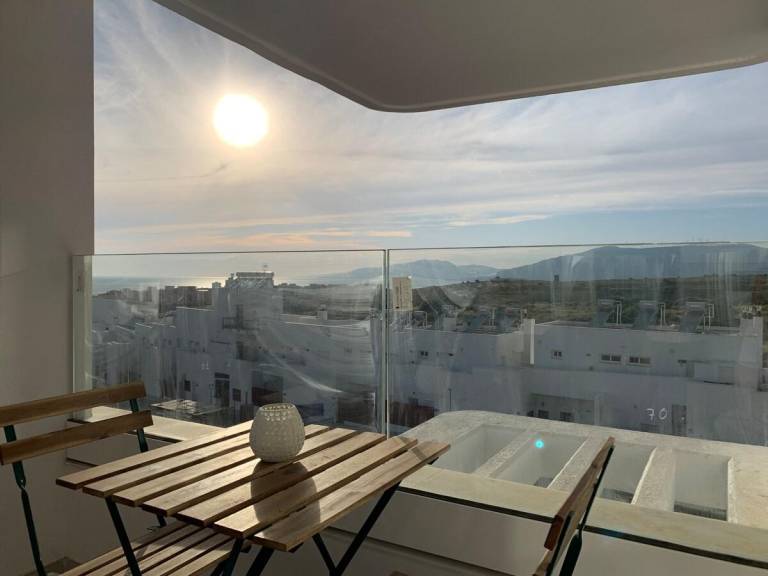 Rental apartment with terrace & pool | Good for workation — photo 4