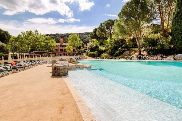 Les maisons Le Rouret maeva Home