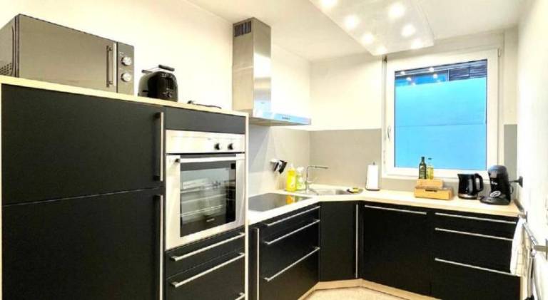 Rental apartment with 2 rooms for 6 persons — photo 3