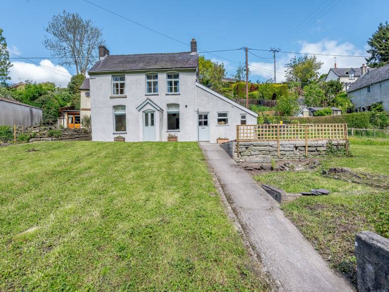 Cottage Knighton