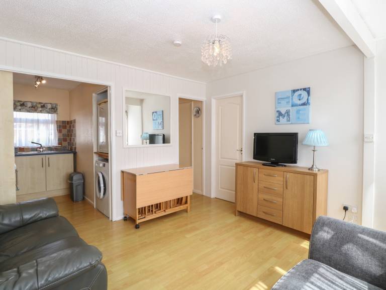 Children-friendly beautiful cottage with garden | Beach view | Beach nearby | Pets are welcome — photo 4