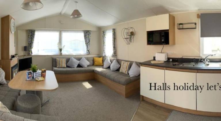Coastfields 3 bed 8 berth holiday home — photo 2