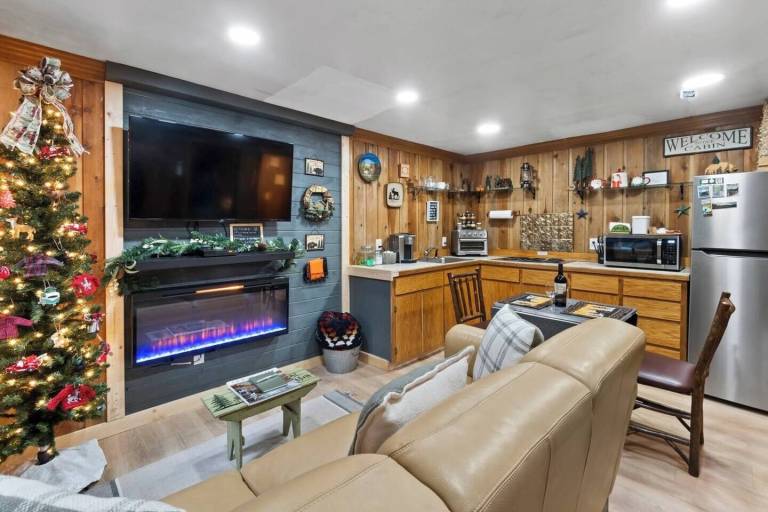 Cabin Ashford