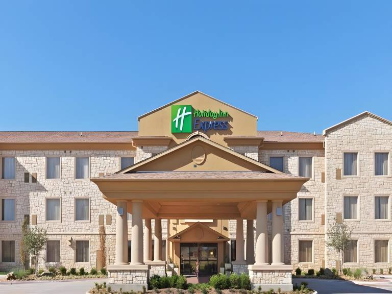 Holiday Inn Express and Suites Oklahoma City North By IHG in Oklahoma City, OK