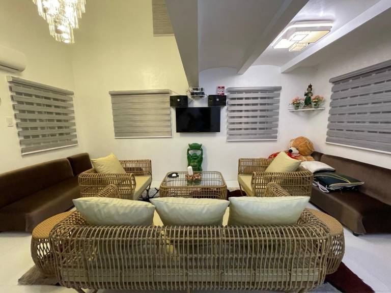 300 m&sup2; Villa